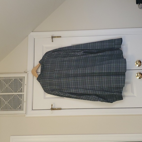 4XL St John's Bay Buttondown Iron Free - Picture 2 of 4